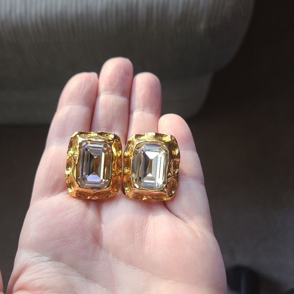 Rare Vitage Chanel Gold Plated Clear Strass Crystal Rectangle Clip On Earrings - Picture 6 of 13
